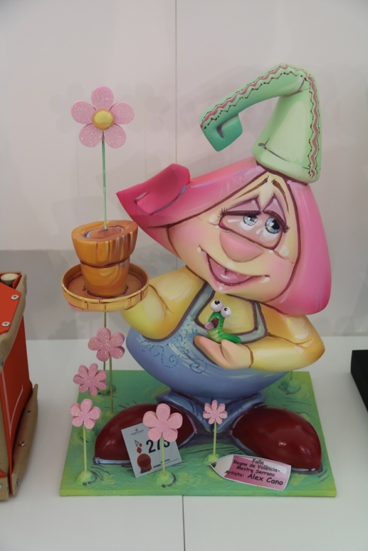 Totfalles: Av. Regne de València-Maestro Serrano